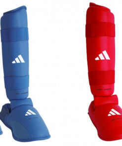 Adidas Karate skinnebens- og fodbeskyttere - blå, rød - WKF