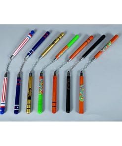 Nunchaku med trædekoration