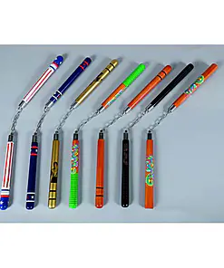 Nunchaku med trædekoration
