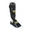 beskyttere-tibia-og-fod-noris-blå-eller-rød-ffk-sort